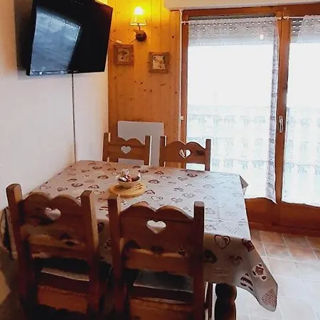 Le Coeur Des Memises Apartamento Thollon-les-Memises Exterior foto