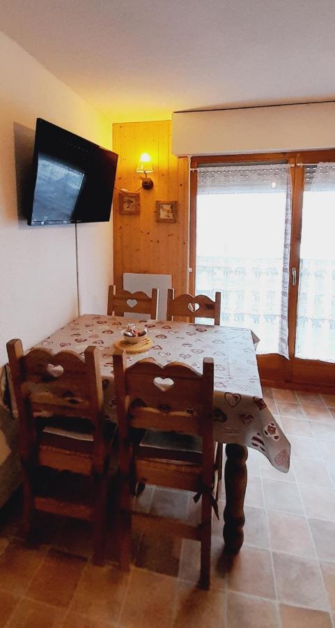 Appartement Le Coeur Des Memises *